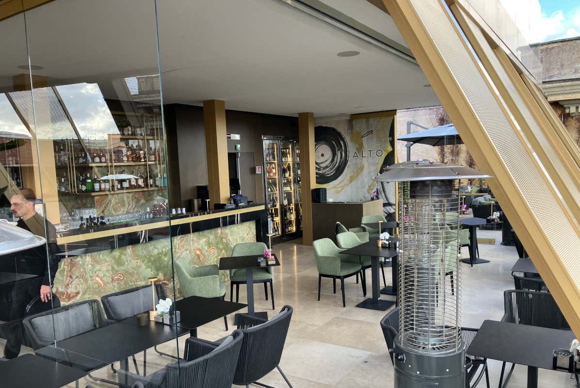 The First Musica, vista sul Tevere con le note nelle orecchie